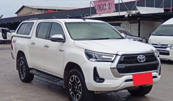 REVO 4WD 2022 2.4 MID MT DOUBLE CAB WHITE  8047 full