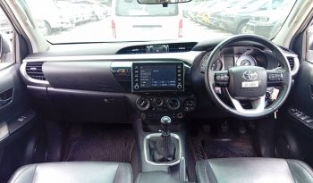REVO 4WD 2022 2.4 MID MT DOUBLE CAB WHITE  8047 full
