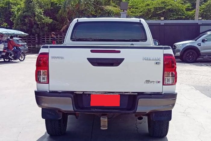 REVO 4WD 2019 2.4E MT SMART CAB WHITE  4442 full