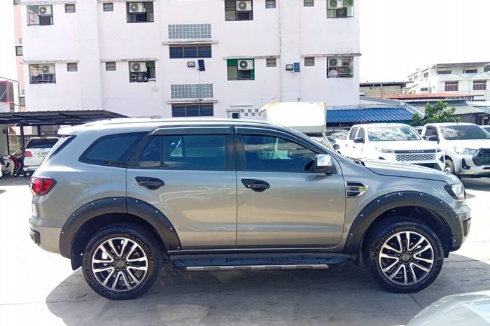FORD 4WD 2020 2.0 AT SUV EVEREST GREY  5152 full