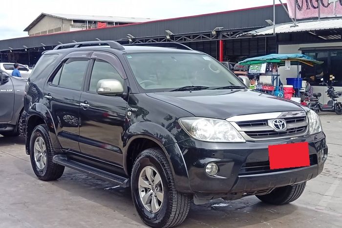TOYOTA 4WD 2007 2.7V AT FORTUNER BLACK  7736 full