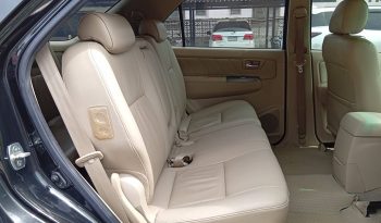 TOYOTA 4WD 2007 2.7V AT FORTUNER BLACK  7736 full