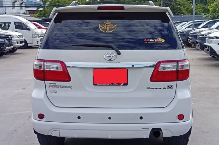 TOYOTA 4WD 2008 3.0V AT FORTUNER WHITE   9058 full