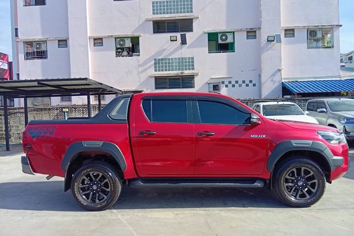 ROCCO PRE 2025 2.4 HIGHT AT DOUBLE CAB RED  1475 full