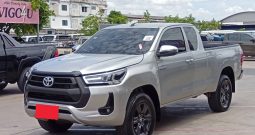 REVO 4WD 2021 2.4 MID MT SMART CAB SILVER  4259
