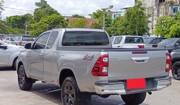 REVO 4WD 2021 2.4 MID MT SMART CAB SILVER  4259 full