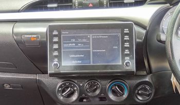 REVO 4WD 2021 2.4 MID MT SMART CAB SILVER  4259 full