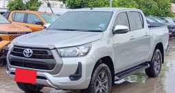 REVO PRE 2020 2.4 ENTRY AT DOUBLE CAB SILVER  7359