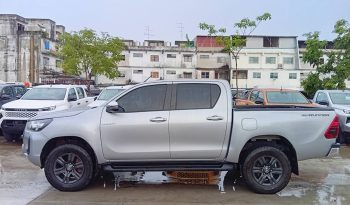 REVO PRE 2020 2.4 ENTRY AT DOUBLE CAB SILVER  7359 full