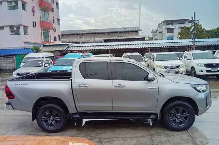 REVO PRE 2020 2.4 ENTRY AT DOUBLE CAB SILVER  7359 full