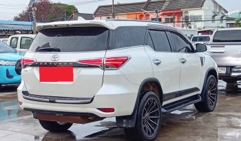 TOYOTA 2WD 2016 2.7V AT FORTUNER WHITE  6915 full
