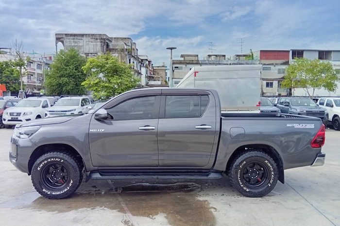 REVO PRE 2022 2.4 MID AT DOUBLE CAB DARK GREY  2946 full
