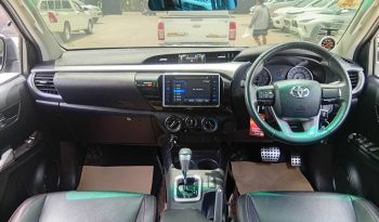 REVO PRE 2019 2.4E AT DOUBLE CAB BLACK  493 full