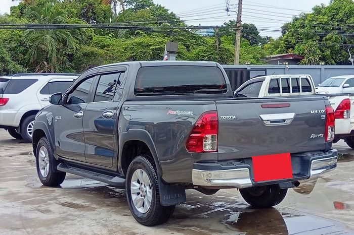 REVO PRE 2019 2.4E AT DOUBLE CAB GREY  9414 full