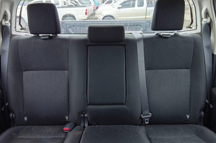 REVO PRE 2019 2.4E AT DOUBLE CAB GREY  9414 full