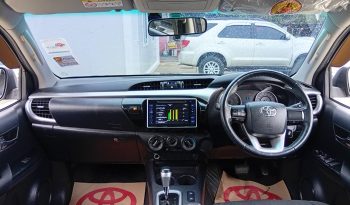 REVO PRE 2019 2.4E AT DOUBLE CAB GREY  9414 full