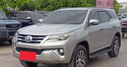 TOYOTA 4WD 2016 2.8V AT FORTUNER SILVER  9872