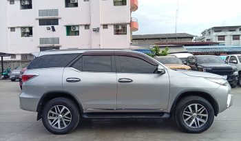 TOYOTA 4WD 2016 2.8V AT FORTUNER SILVER  9872 full