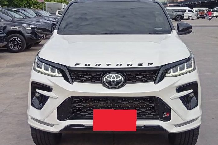 TOYOTA 2WD 2021 2.4V AT FORTUNER WHITE  9756 full