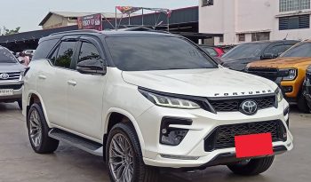 TOYOTA 2WD 2021 2.4V AT FORTUNER WHITE  9756 full