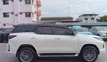 TOYOTA 2WD 2021 2.4V AT FORTUNER WHITE  9756 full