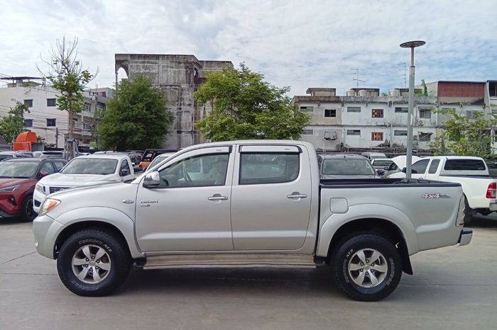 VIGO 4WD 2006 2.5E MT DOUBLE CAB SILVER  4589 full