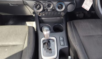 REVO PRE 2021 2.4 MID AT DOUBLE CAB WHITE  8805 full