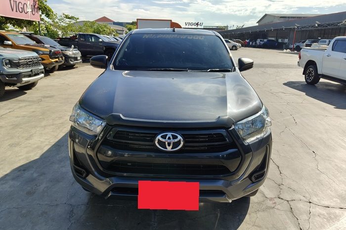 REVO 4WD 2021 2.8J MT STANDARD DARK GREY  9439 full