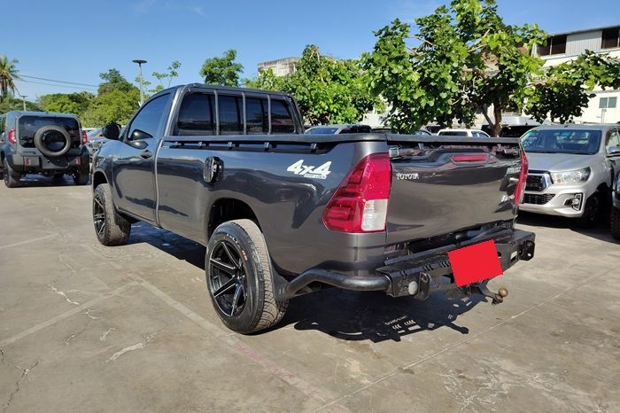 REVO 4WD 2021 2.8J MT STANDARD DARK GREY  9439 full