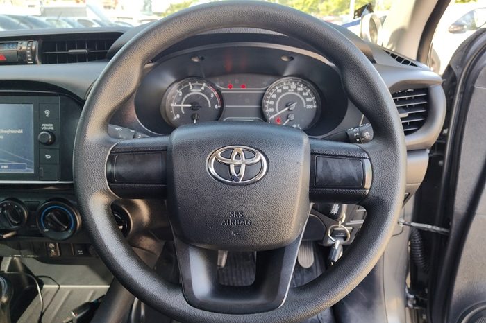 REVO 4WD 2021 2.8J MT STANDARD DARK GREY  9439 full