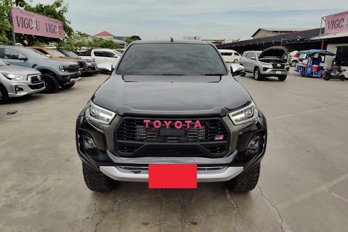 REVO PRE 2022 2.4 MID AT SAMRT CAB BLACK  9003 full