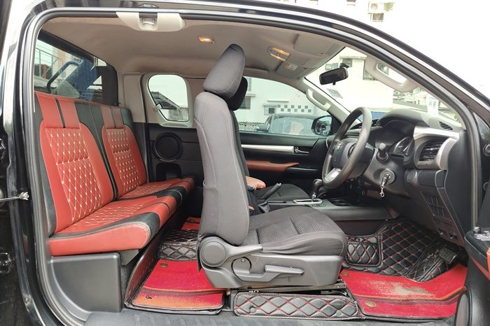 REVO PRE 2022 2.4 MID AT SAMRT CAB BLACK  9003 full