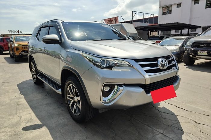 TOYOTA 4WD 2019 2.7V AT FORTUNER SILVER  6701 full
