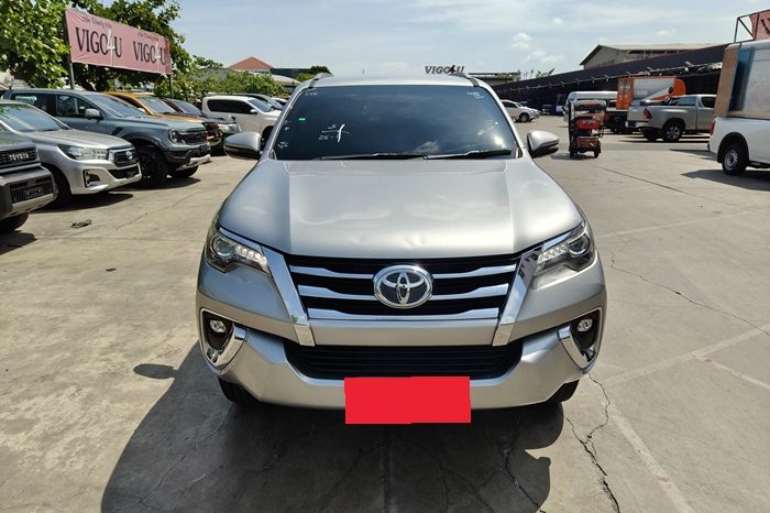 TOYOTA 4WD 2019 2.7V AT FORTUNER SILVER  6701 full