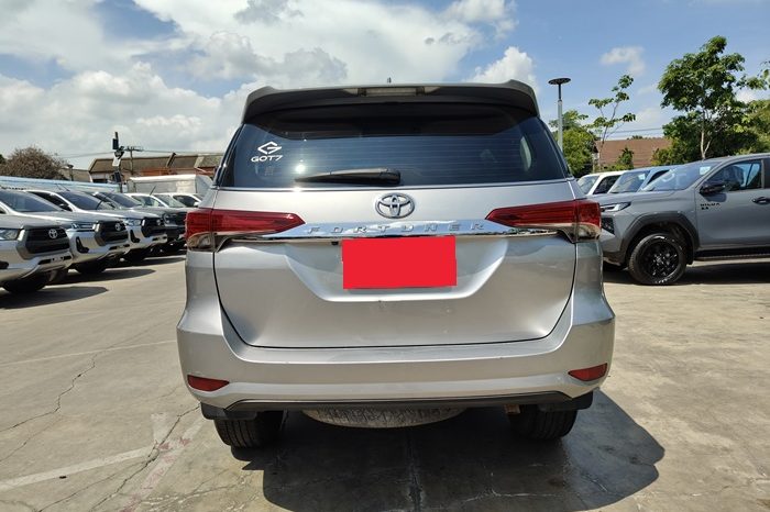 TOYOTA 4WD 2019 2.7V AT FORTUNER SILVER  6701 full