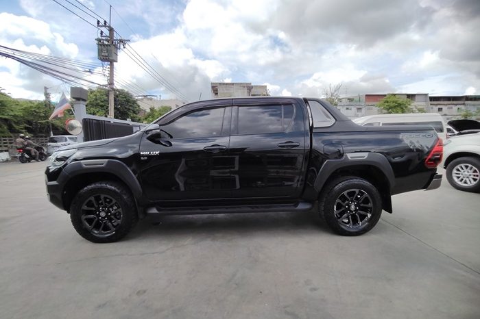 ROCCO 4WD 2021 2.8 HIGHT AT DOUBLE CAB BLACK  5221 full