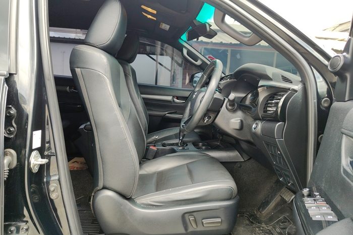 ROCCO 4WD 2021 2.8 HIGHT AT DOUBLE CAB BLACK  5221 full