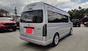 TOYOTA 2WD 2017 3.0 MT COMMUTER SILVER  2044 full