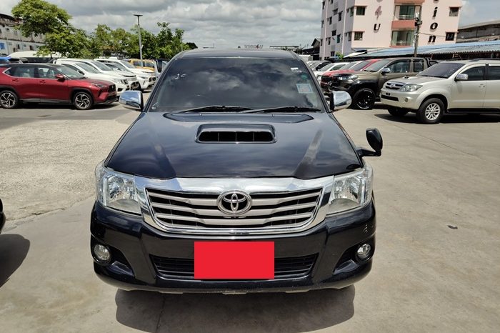 VIGO 4WD 2014 3.0G MT DOUBLE CAB BLACK  6489 full