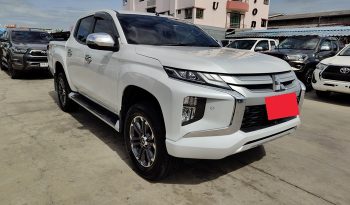 MITSUBISHI 4WD 2019 2.4 AT DOUBLE CAB WHITE 3978 full