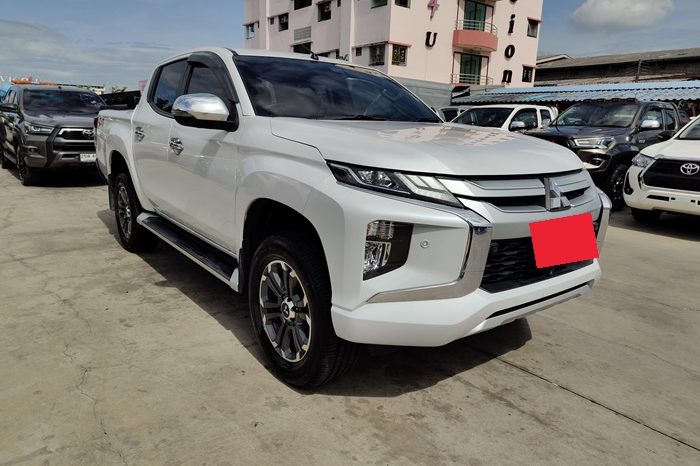 MITSUBISHI 4WD 2019 2.4 AT DOUBLE CAB WHITE 3978 full