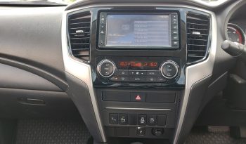 MITSUBISHI 4WD 2019 2.4 AT DOUBLE CAB WHITE 3978 full