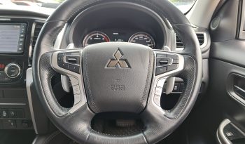 MITSUBISHI 4WD 2019 2.4 AT DOUBLE CAB WHITE 3978 full