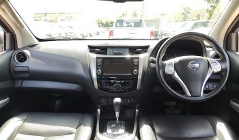 NISSAN 2019 4WD 2.5 AT DOUBLE CAB SILVER  3787 full