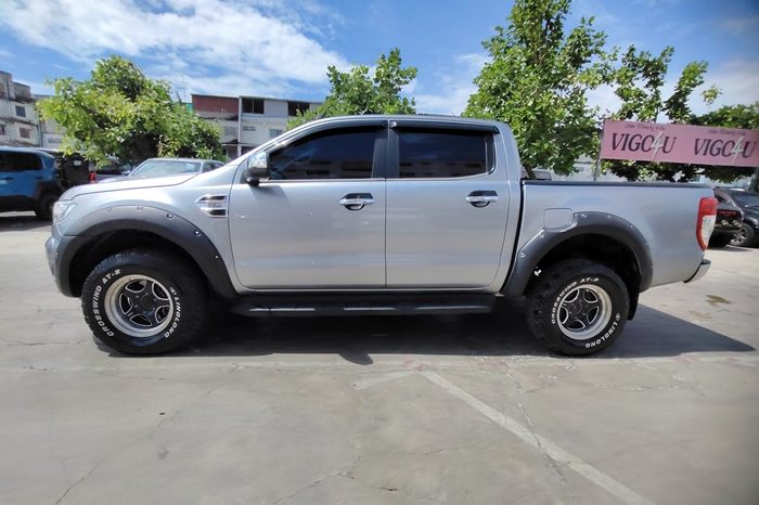 FORD 2WD 2014 2.2 AT DOUBLE CAB SILVER  6471 full