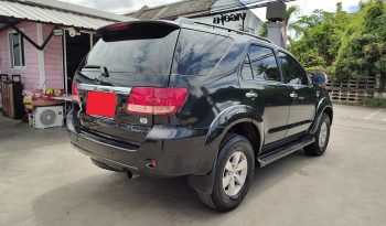 TOYOTA 4WD 2005 2.7V AT FORTUNER BLACK  9111 full