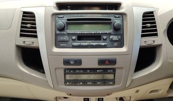 TOYOTA 4WD 2005 2.7V AT FORTUNER BLACK  9111 full