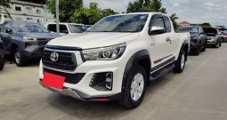 REVO PRE 2019 2.4E AT SMART CAB WHITE  2952