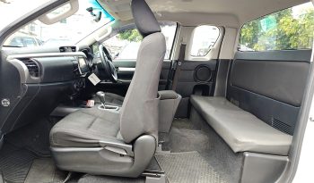 REVO PRE 2019 2.4E AT SMART CAB WHITE  2952 full