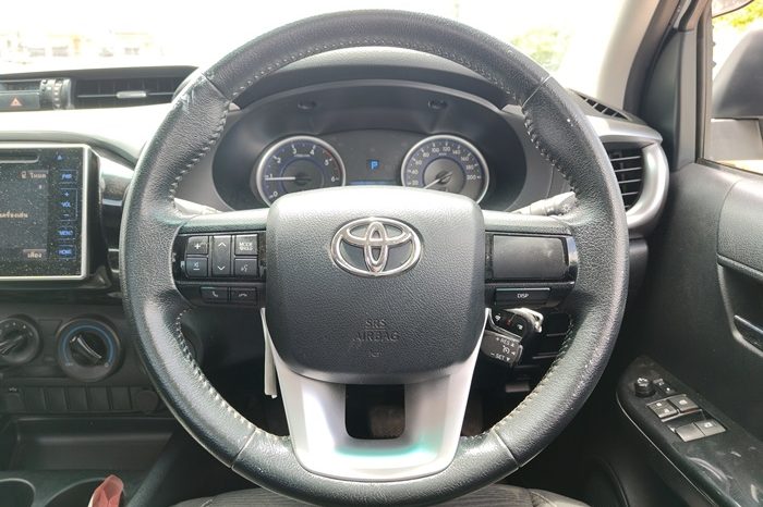 REVO PRE 2019 2.4E AT SMART CAB WHITE  2952 full